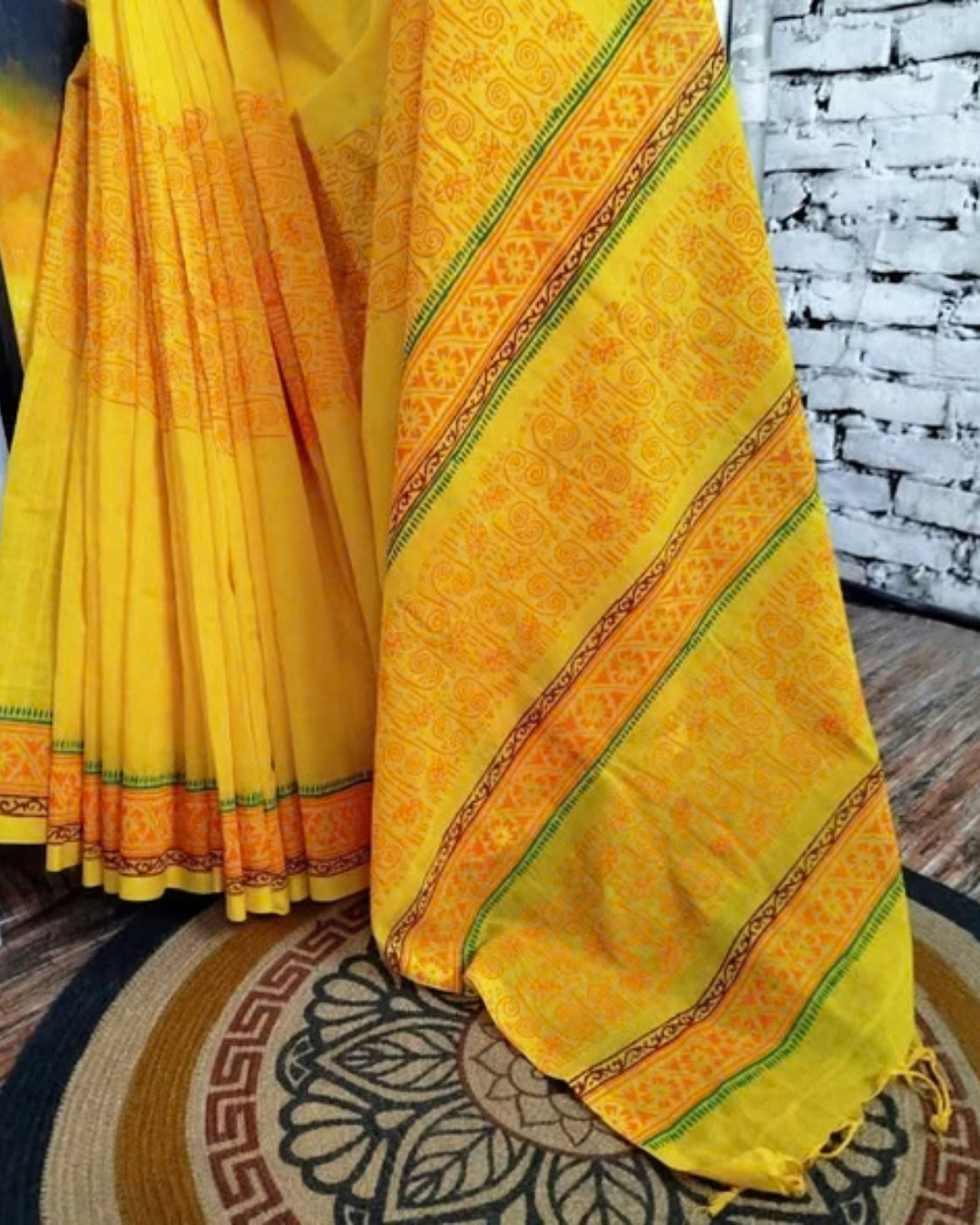 Premium Ivory Heritage Motif Shari - Bangladesh Business Club