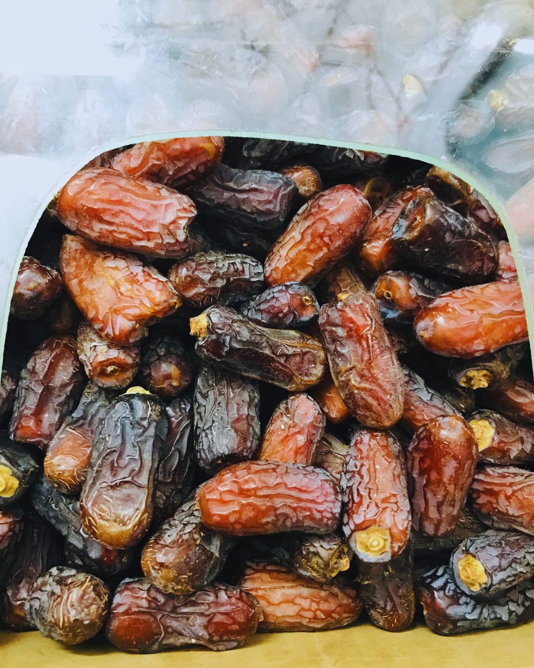 Mariam Dates