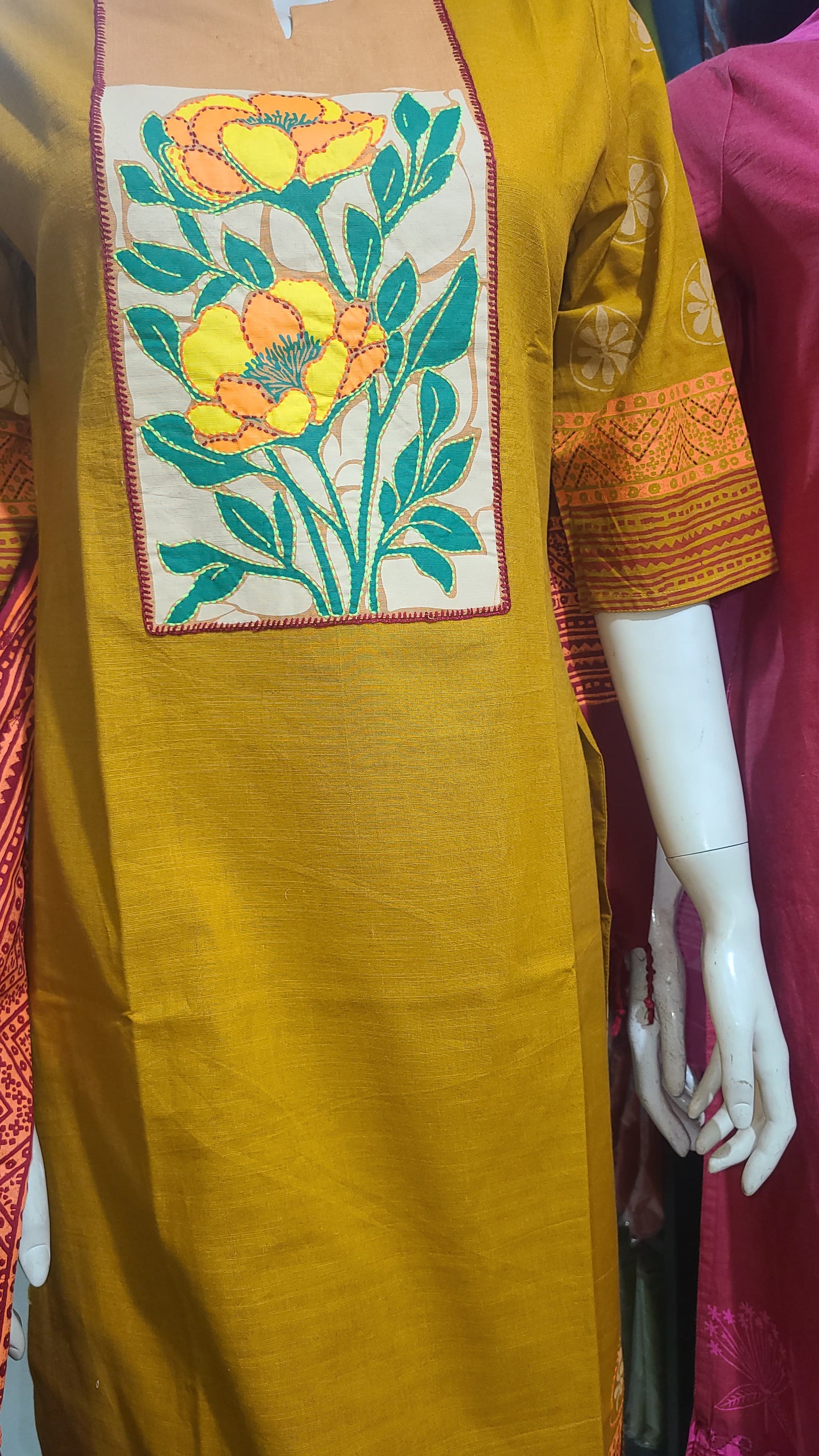 Premium Golden Floral Three-Piece Set