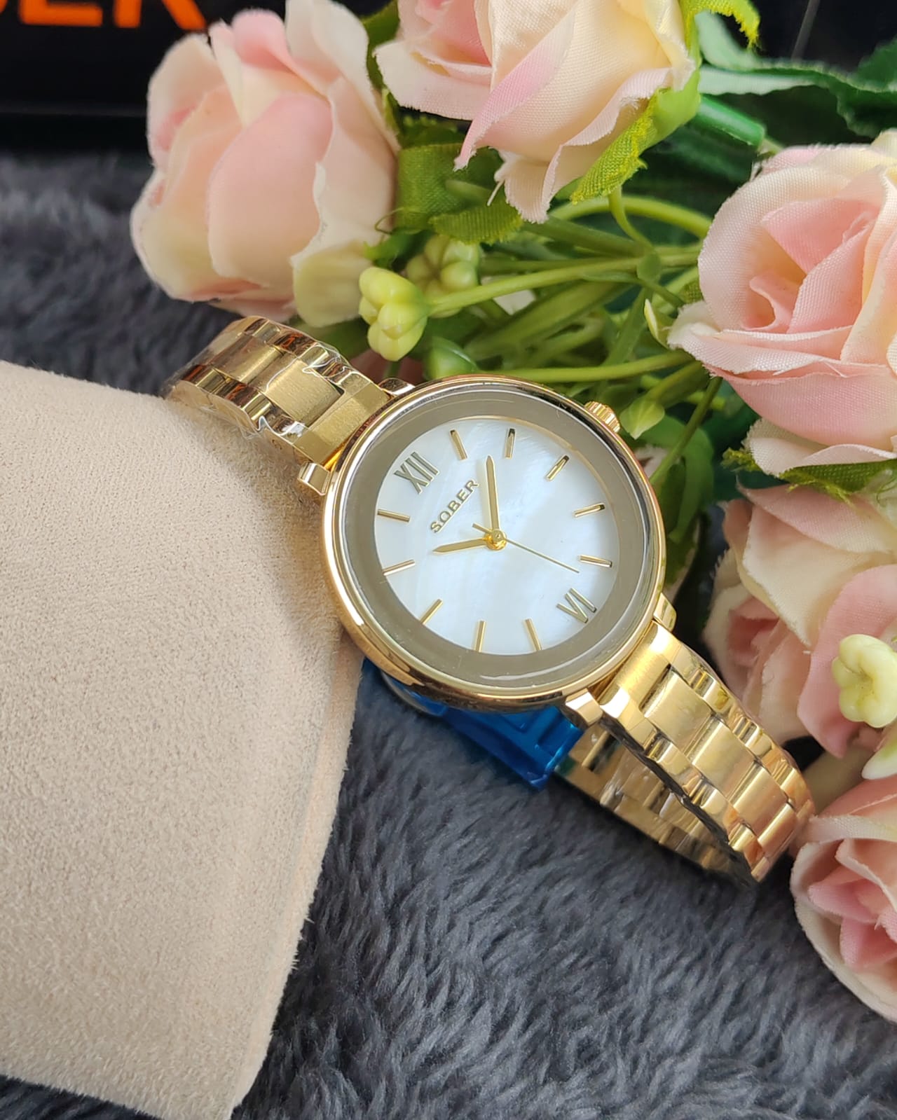 Sober Women's Exclusive Radiance Stainless Steel Golden White Watch