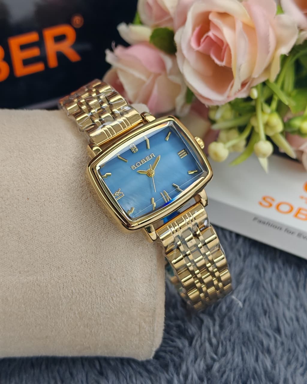 Sober Women's Rectangular Premium Golden Blue Chain Watch