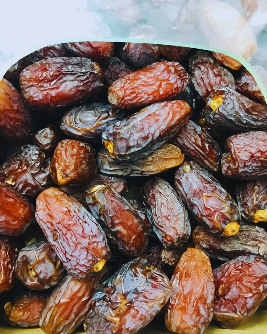 Premium Medjool Dates - খেজুর